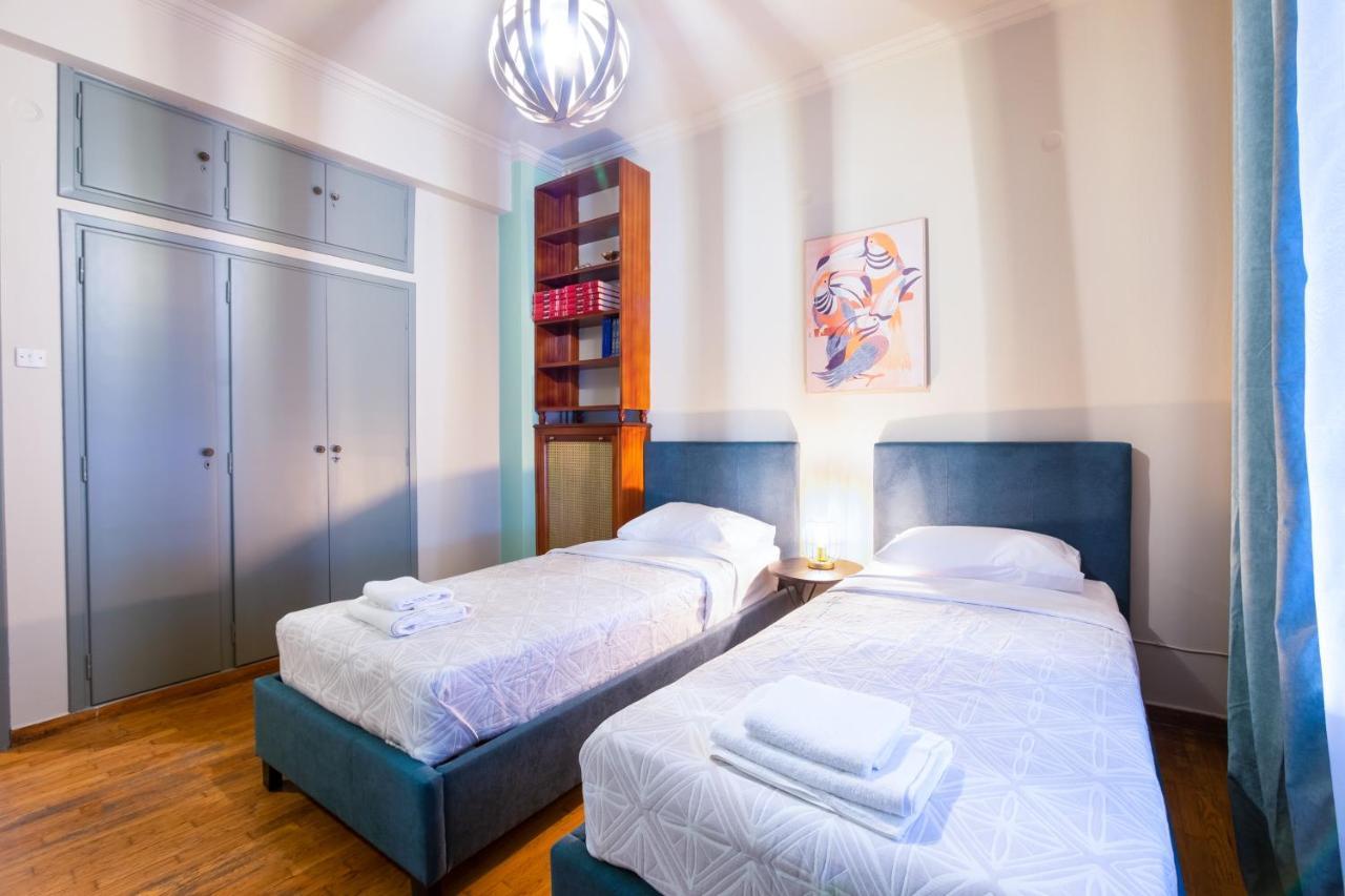Vintage House Near Downtown Apartment เอเธนส์ ภายนอก รูปภาพ