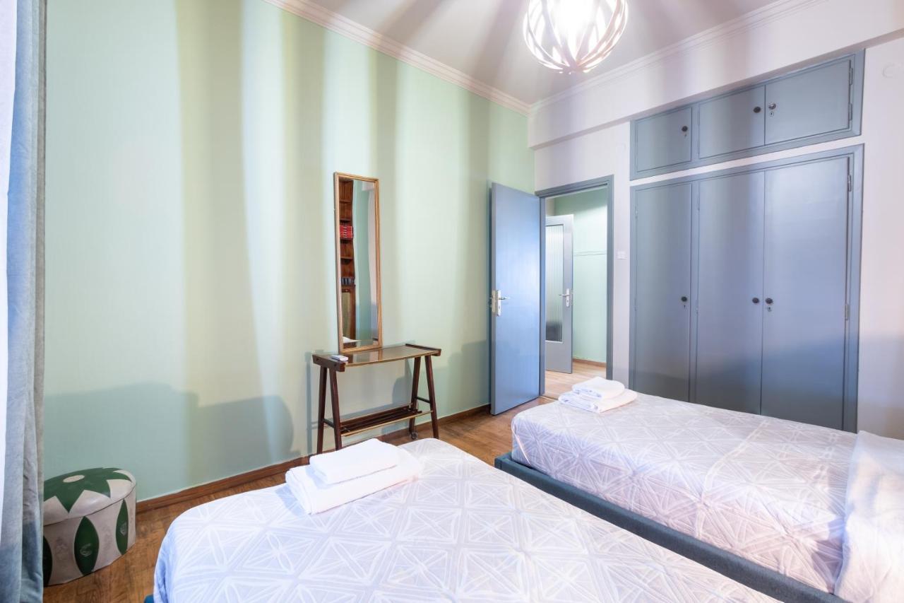 Vintage House Near Downtown Apartment เอเธนส์ ภายนอก รูปภาพ