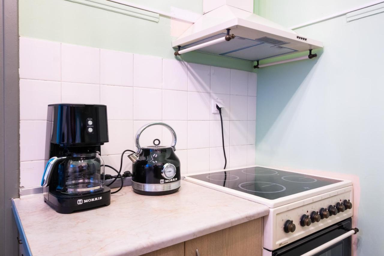 Vintage House Near Downtown Apartment เอเธนส์ ภายนอก รูปภาพ