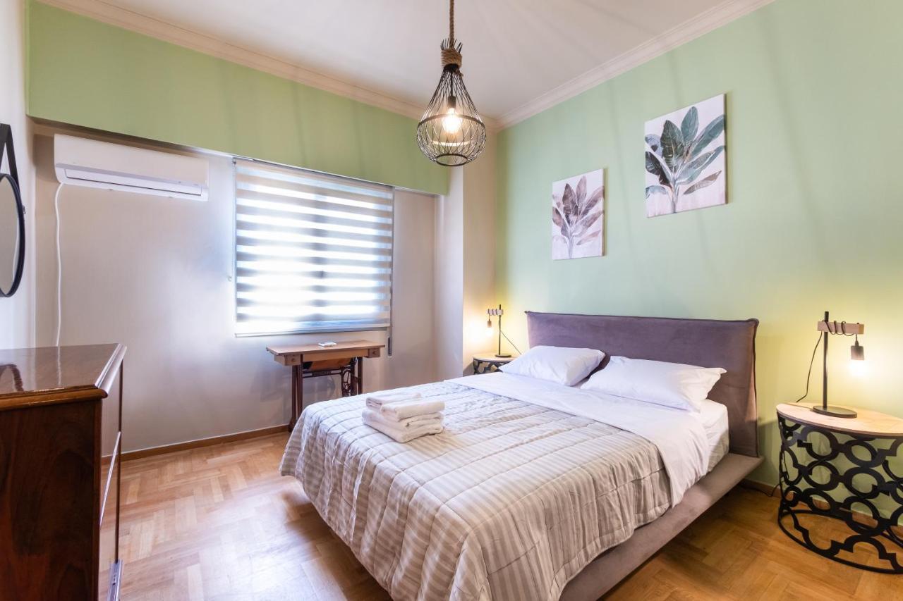 Vintage House Near Downtown Apartment เอเธนส์ ภายนอก รูปภาพ